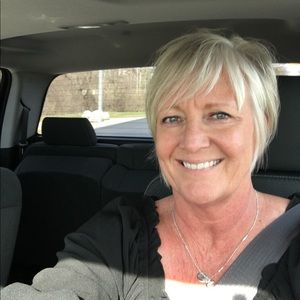 Meet your Posher, Renae